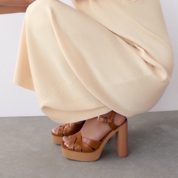 Zara block heel leather sandals - Picture 4 of 4